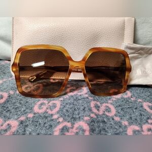 Brand new Chloé sunglasses